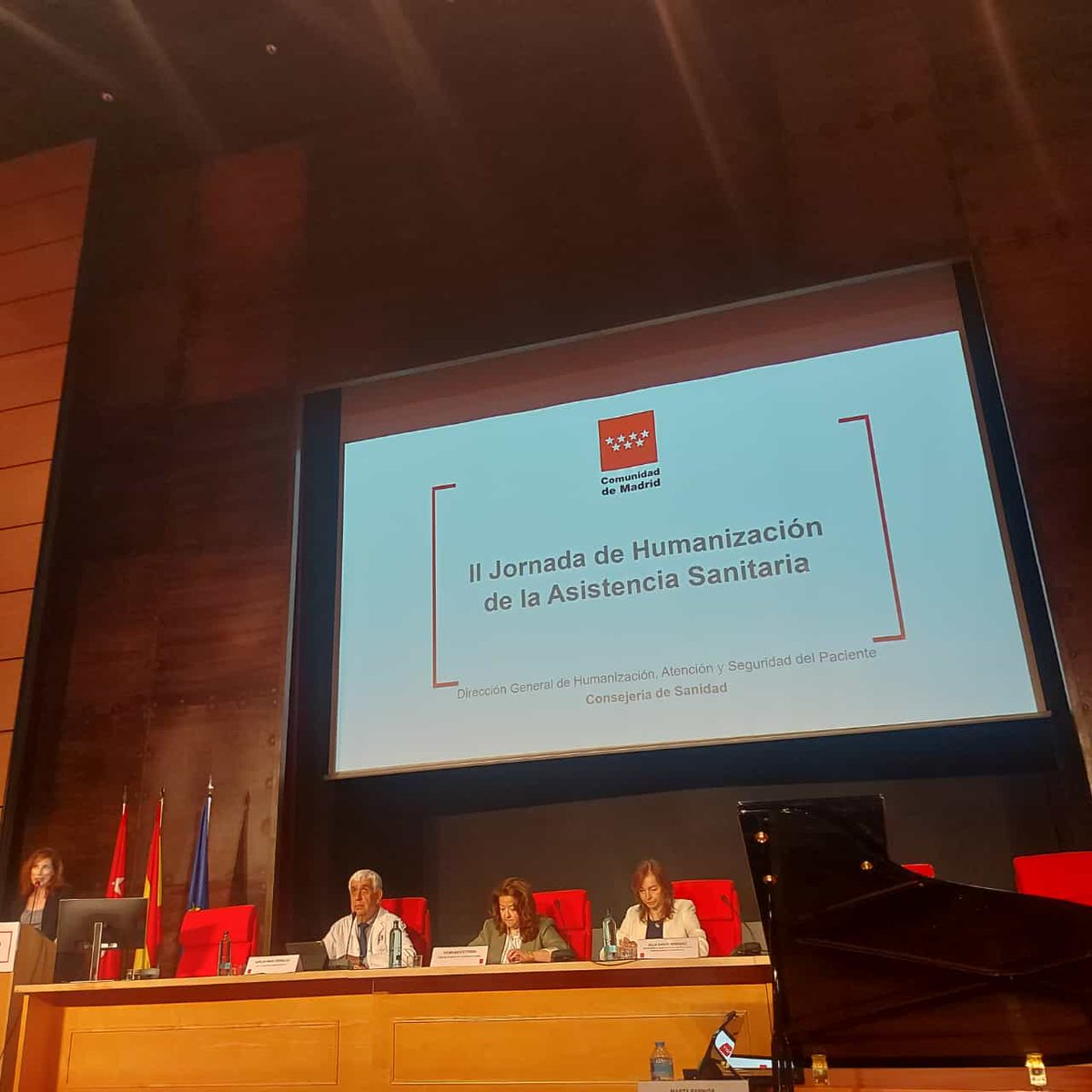 M. Ángeles Gómez Mateos tweet media