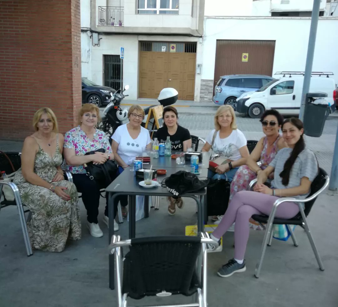 ManuelaMunozFdz's tweet photo. 📢El 27/05/24 se realizó la 6️⃣ sesión de #GruposSocioeducativos (#GRUSE) coordinado ❌ #TrabajoSocialSanitario,  del #CentroDeSaludDeAguilarDeLaFrontera del @HospInfantaMarg, vía @ManuelaMunozFdz💪😍❤️#MetasYObjetivos @gruseand @saludand @EASPsalud @VidaSaludAnd #HumanizAndalucia https://t.co/E5fP8mdqfQ