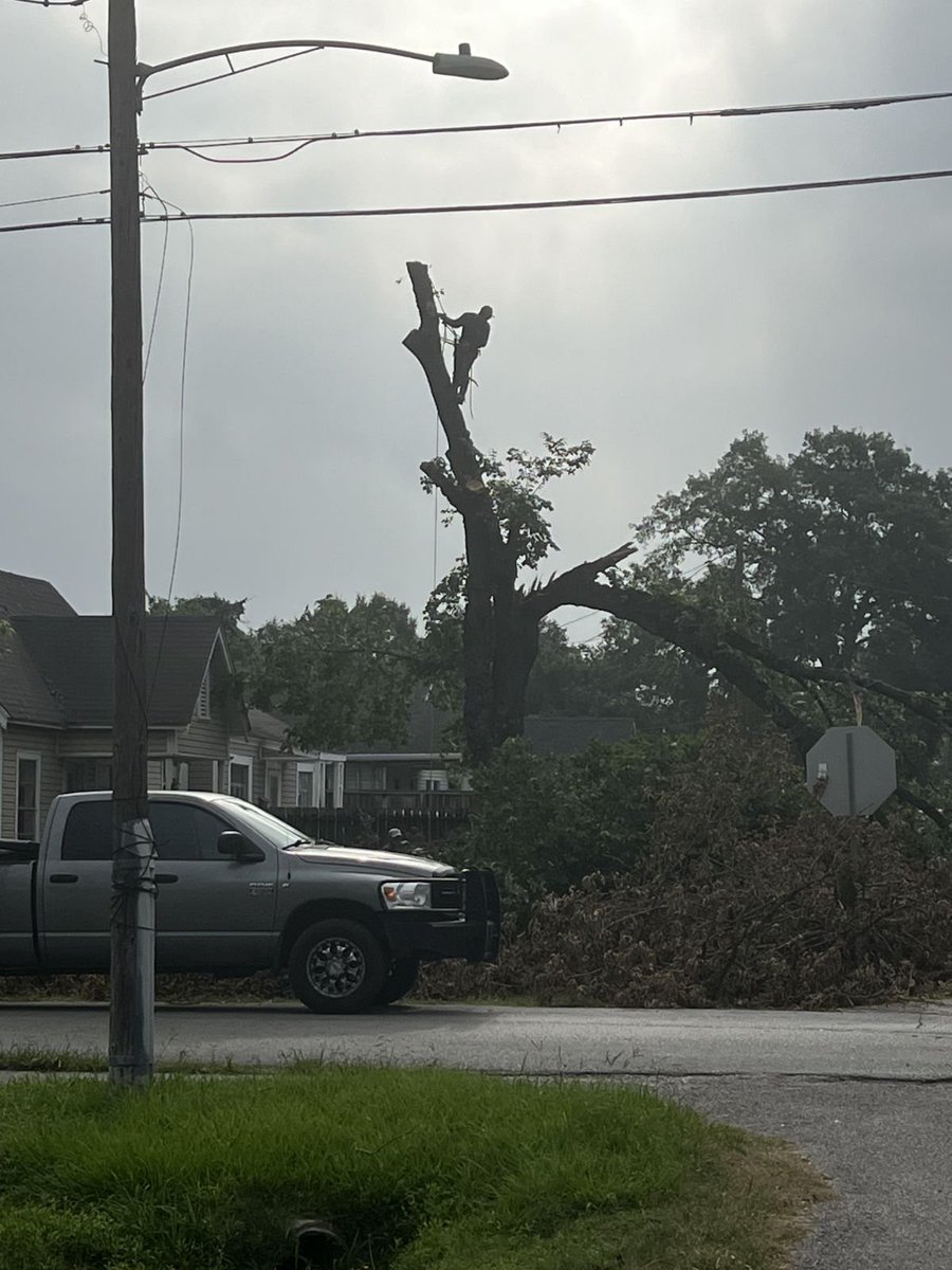 CrowdSource Rescue tweet media