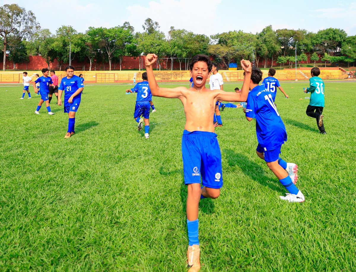 indeselsalvador's tweet photo. #CopaAlevines | El Refugio ganó hoy 3-0 a Nejapa en el partido de vuelta de las semifinales de la fase nacional, duelo disputado en el Estadio Simeón Magaña. Con este resultado, los ahuachapanecos clasificaron a la final de la Copa Alevines 2024 al aventajar a su rival con marcador global de 4-2.

#ConstruyendoElCamino