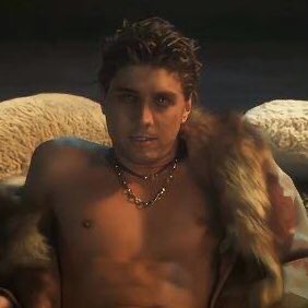 DetectivesBr's tweet image. Rei mais gato do pedaço está completando Ano , Parabéns Lukas 🎉