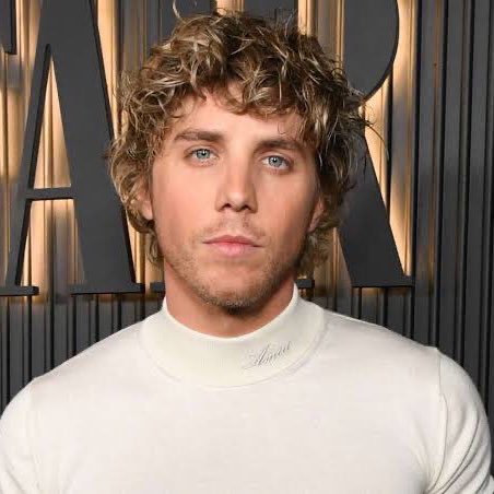 DetectivesBr's tweet image. Rei mais gato do pedaço está completando Ano , Parabéns Lukas 🎉