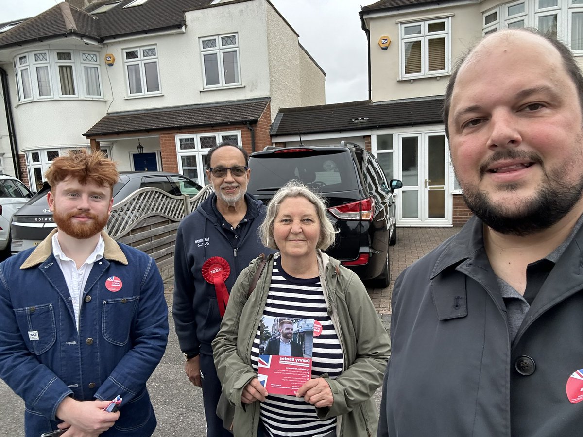 Ben Wesson (@benwesson) on Twitter photo Brilliant evening campaigning in Ruislip Manor for <a href="/DannyBeales/">Danny Beales MP</a>, our dedicated Labour parliamentary candidate for Uxbridge and South Ruislip.
Danny is working hard to improve the area where he was born and grew up. #LabourDoorstep 🌹 Brilliant evening campaigning in Ruislip Manor for <a href="/DannyBeales/">Danny Beales MP</a>, our dedicated Labour parliamentary candidate for Uxbridge and South Ruislip.
Danny is working hard to improve the area where he was born and grew up. #LabourDoorstep 🌹
