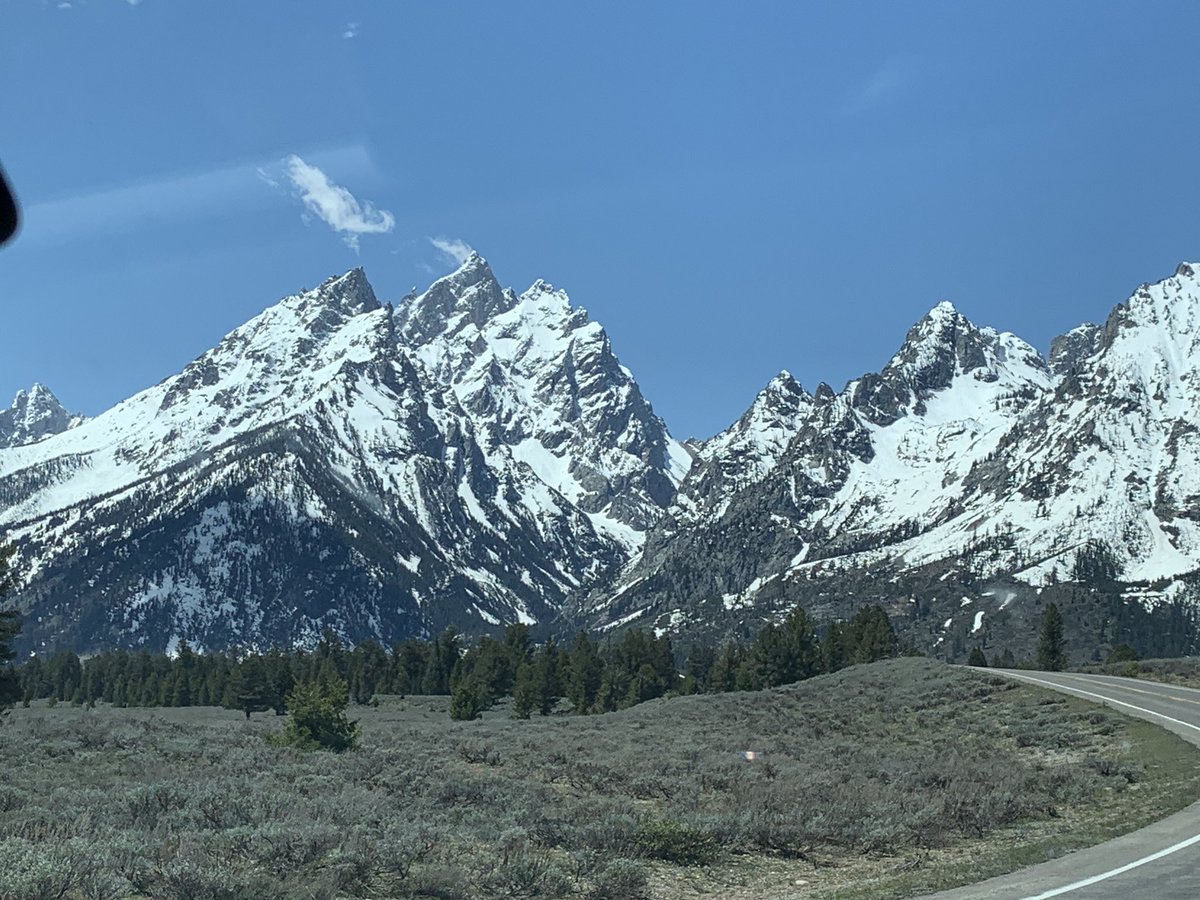 NBK3018's tweet photo. Outstanding views #grandteton https://t.co/LOlP0KPYqa