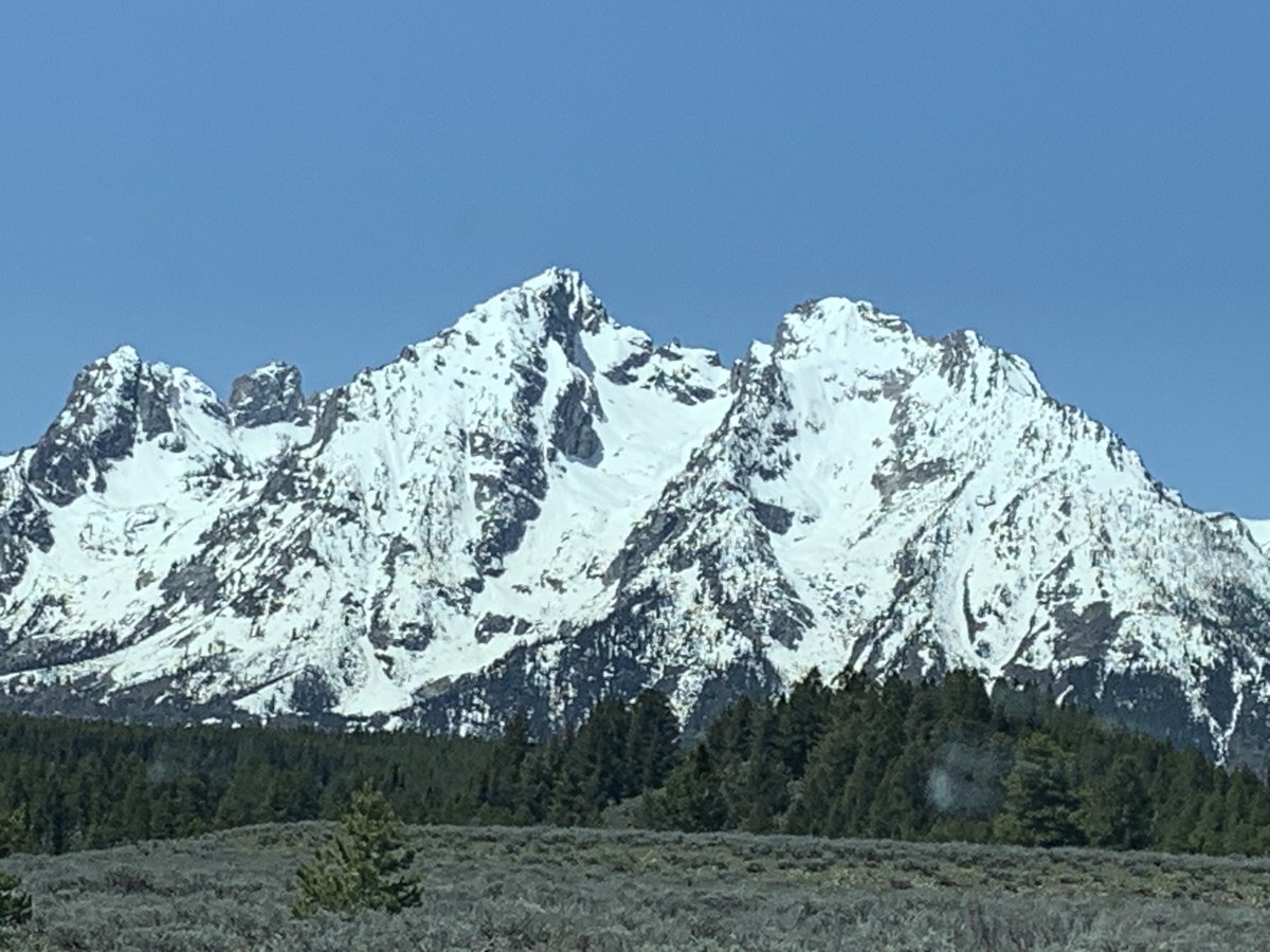 NBK3018's tweet photo. Outstanding views #grandteton https://t.co/LOlP0KPYqa