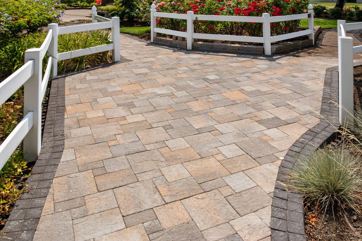 AmericanStone's tweet photo. Western Interlock pavers are ideal for any outdoor project, combining durability and aesthetics. #WesternInterlock #Pavers 
https://t.co/FH4FkhedCV https://t.co/epNS8RLfOG