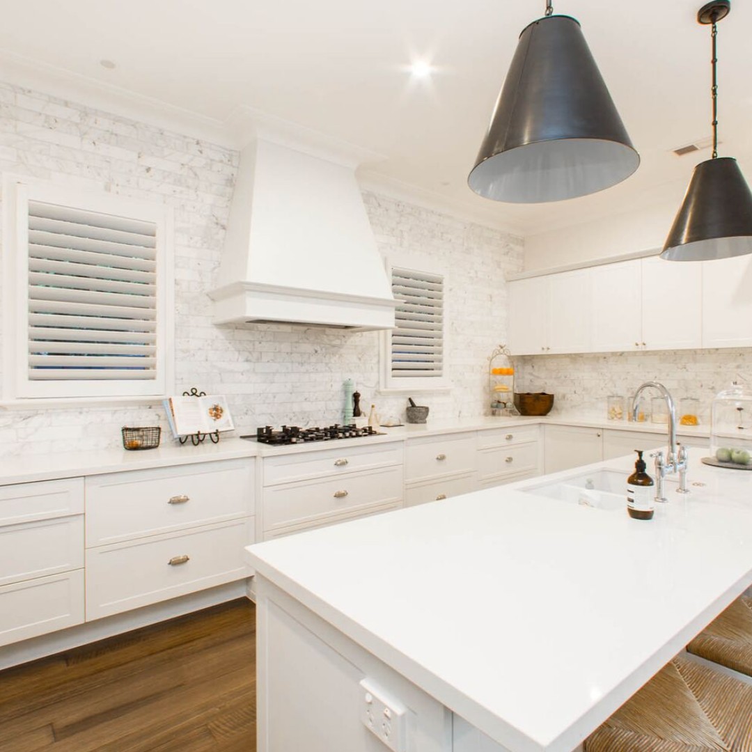 DuncanThompsonX's tweet photo. Challenge accepted! Our design team worked their magic to create the heart of the home – a charming and modern kitchen/living space. ✨#dreamkitchen https://t.co/N5dNBARMZF