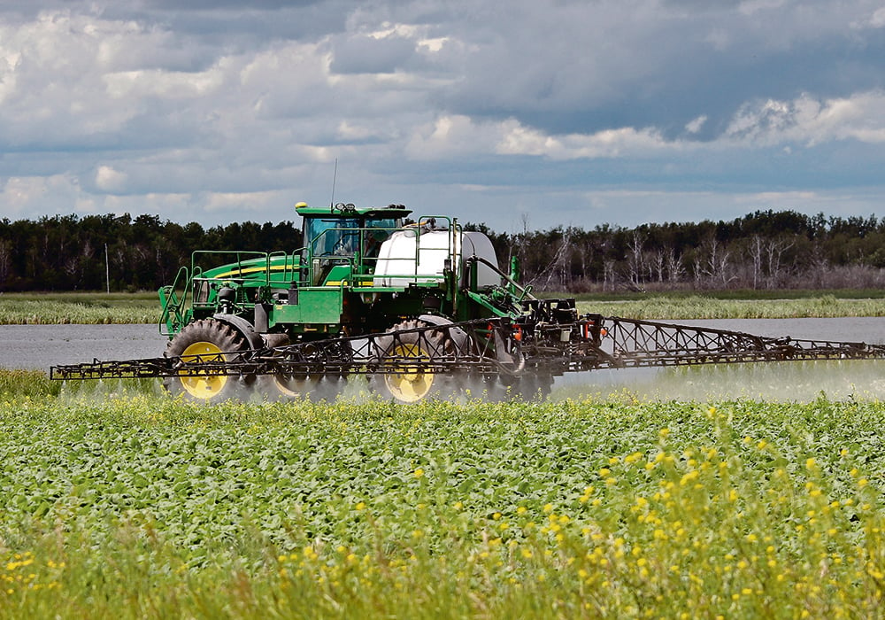 New website against weeds launched. albertafarmexpress.ca/daily/new-webs…