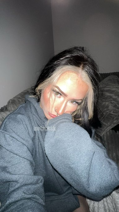 Watch ｋｎａｓｔｙ❥'s leaked NSFW photo on TwXstars