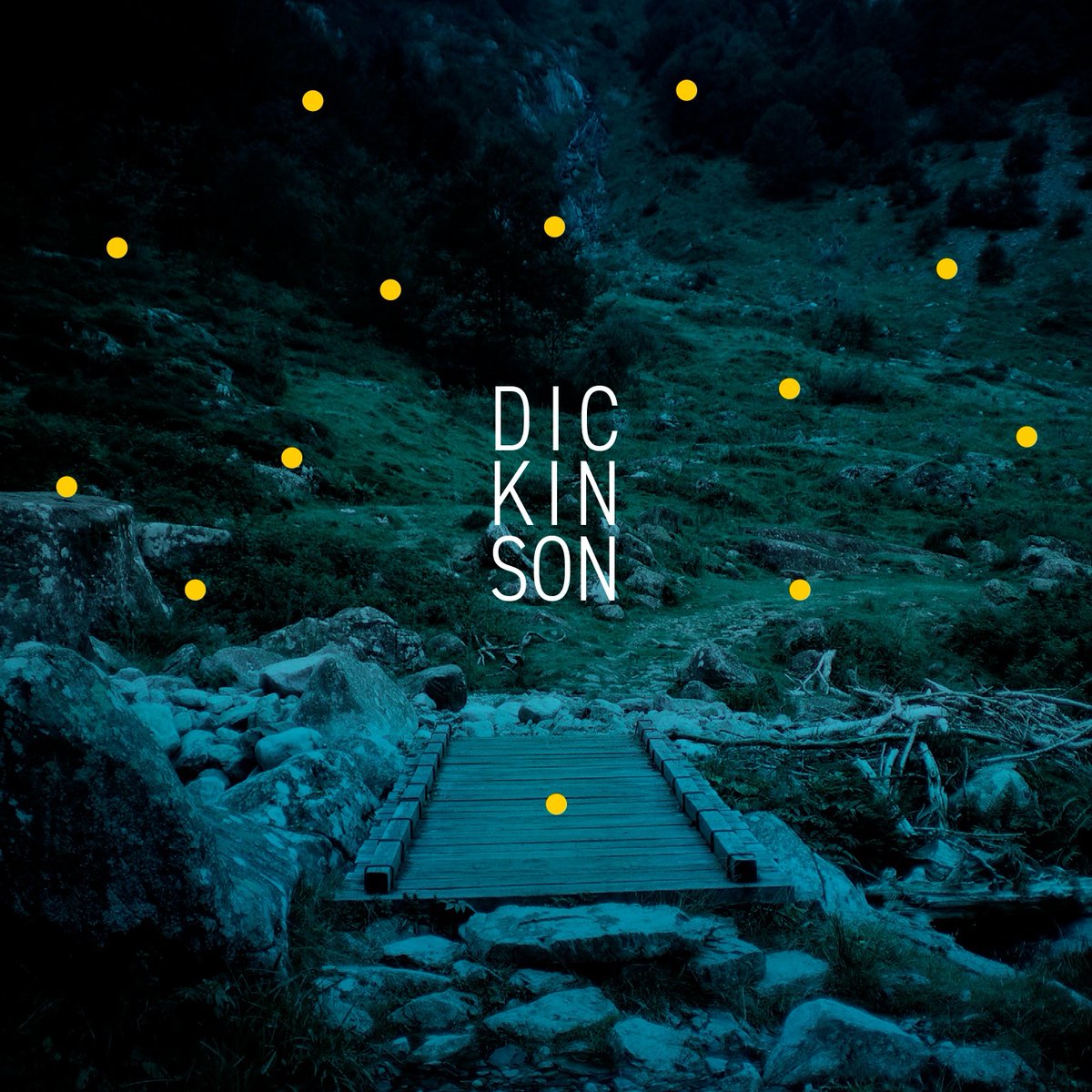 RomuRocks's tweet photo. Complot Bronswick, rebaptisé désormais Complot, a sorti son nouvel album baptisé “Dickinson”...
Aujourd’hui, le groupe rennais a dévoilé la vidéo du premier extrait “Lèvres et Visions“...https://t.co/ULKIHQTXis https://t.co/QaLlG9n9OI