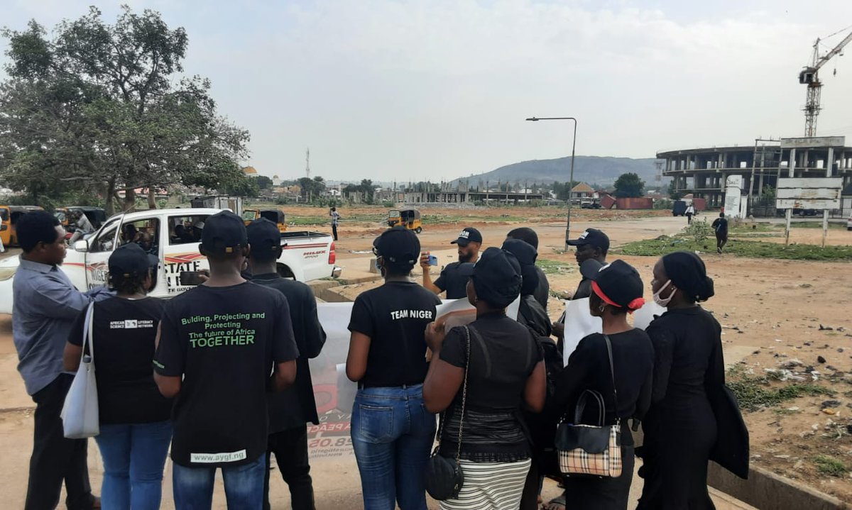 NigeriaMourns's tweet photo. #Minna Peace Walk to commemorate the #NDOM2024

#OneDeathTooMany #SecureNigeria #NigeriaBleeds #EndInsecurity #NotJustNumbers #NigeriaMourns https://t.co/cYfWc5HVuT