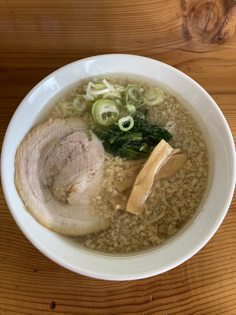 ラーメンは地球を救う！🌍🍜
#ラーメン #ラーメン大好き #新潟ラーメン #魚沼市 #新潟グルメ #地球 #救う #救世主 #世界 #平和 #世界を踊らせろ