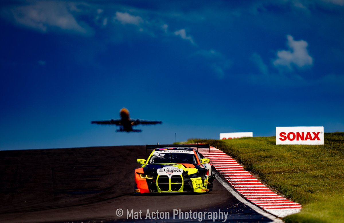 Your standard Donny pic @BritishGT @DoningtonParkUK #britishgt