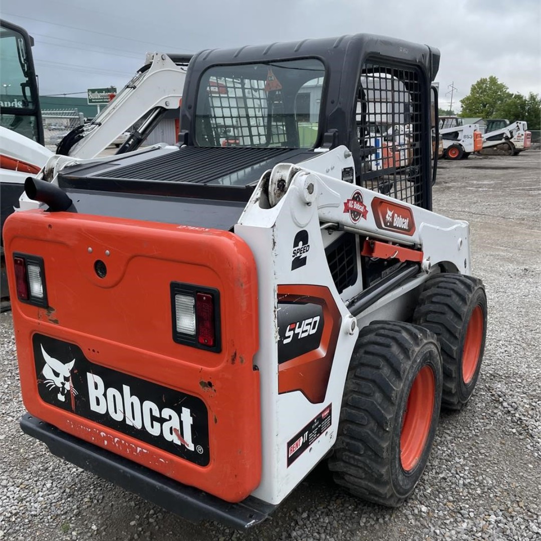 Check out this 2022 BOBCAT S450 available in tomorrow’s auction! 🔥

⏰ Bidding closes at 1:56PM (CST) 
✨ 389 Hours
🕹️ Selectable Joystick Controls
🏃 Two-Speed Powertrain

BID NOW: ow.ly/k3Iq50RU2yJ

#ConstructionAuction #OnlineAuction #ConstructionIndustry