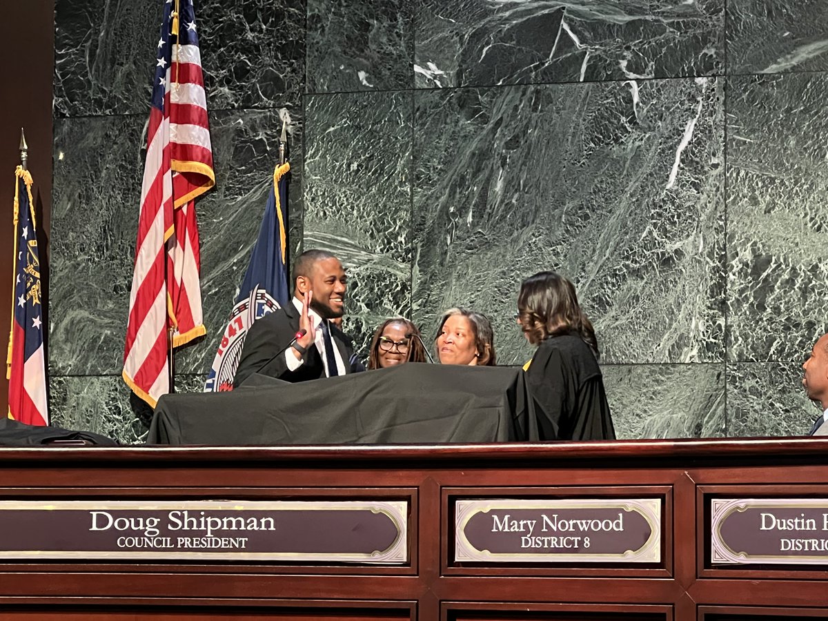 So proud and excited to see my former @GeorgiaStateLaw RA Judge Pierce Hand Seitz sworn in as an Atlanta Municipal Court judge this afternoon. These courts don't always garner as much attention but can be just as impactful as those that occupy the limelight. #accesstojustice