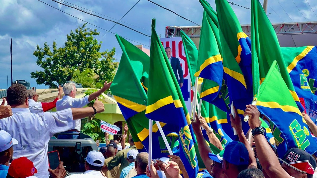 Nuestra gente estará siempre aportando a la gestión del presidente @luisabinader y apostando al progreso de la vida de todos los dominicanos. 

Estamos convencidos que ¡Lo mejor está por venir! 🙌🏽

#partidoPAL #seguimoscreciendo #partidopolitico #politicadominicana