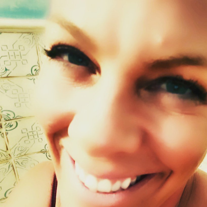 #SCTmemories @Pink: This is me.
On the road again.