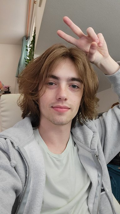 Instagram vs Twitter https://t.co/L6VfFYsub8