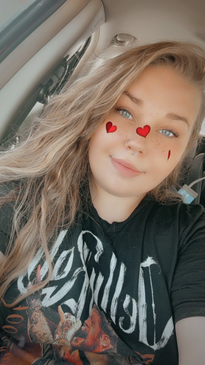 _GoddessM_'s tweet photo. i feel like shit, send me alllll of ur bank account 🤪

findom domme https://t.co/VetpeJOepm