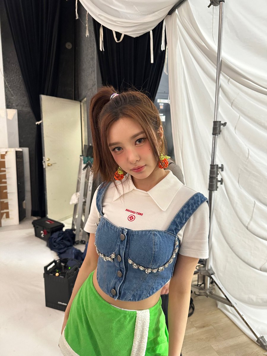 official_kep1er's tweet image. Zipper!🍊

#김다연 #DAYEON
#Kep1er #케플러 @zipperjp