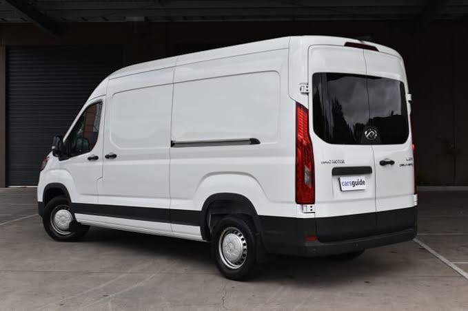 Local police is currently looking for occupants of a rental/hire LDV van with part registration number 1HML….believed to be travelling thru Wongan Hills areas. Vehicle may be involved in copper thefts in the areas. If sighted call 131444. 
Photo is a sample photo. #fb