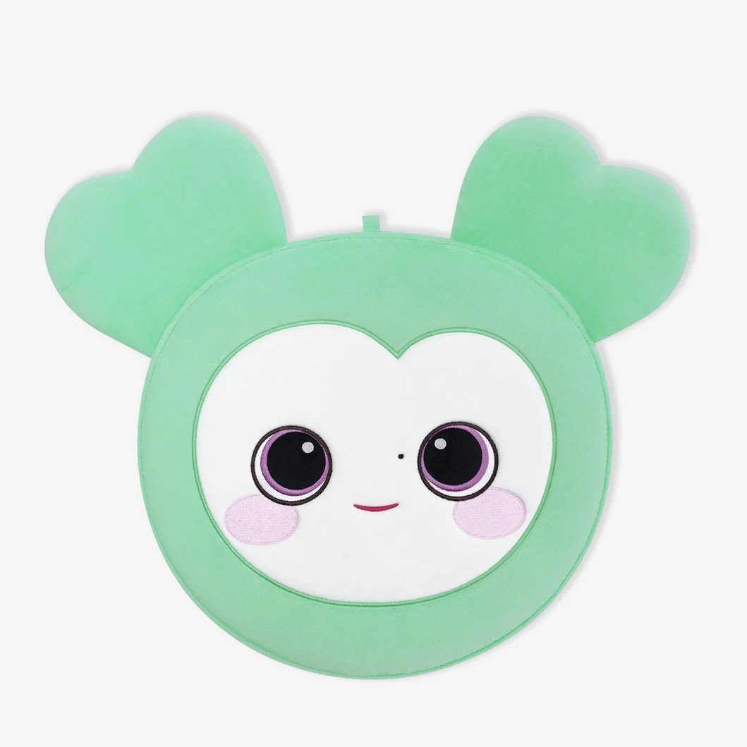 TWICE 5TH WORLD TOUR 'READY TO BE' in JAPAN SPECIAL GOODS LOVELYS