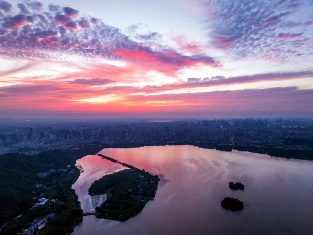 EAC_SPACE's tweet photo. Today Hangzhou https://t.co/a18N5CEU4Y
