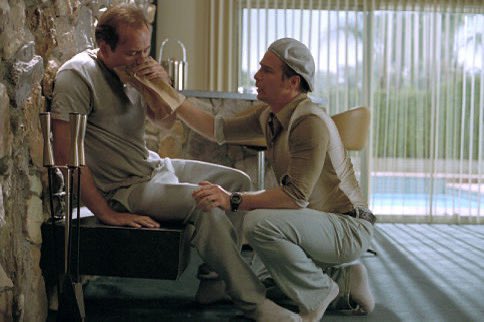 SirJeffNelson's tweet photo. #MatchstickMen throws a uniquely peculiar twist on the con man story. Even when some eccentricities of the plot stumble, this remains an infectiously good time. Nicolas Cage is delightfully wild and Alison Lohman is compelling. https://t.co/dUY5mie0DA