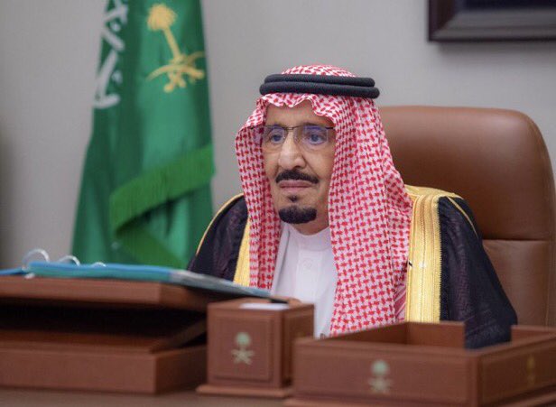 #قره_عيوننا_بشوفه_ملكنا
إِذا سَلِمتَ فَكُلُّ الناسِ قَد سَلِموا ♥️