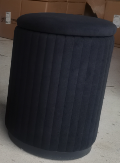 zenyarahome's tweet photo. Storage Ottomans,Dressing stool,Multi functional stool/ottoman. #storageottoman #ottoman #ottomans #stool #stools #furniture #homefurniture #dressingstool #dressing https://t.co/9NikJ1q59r
