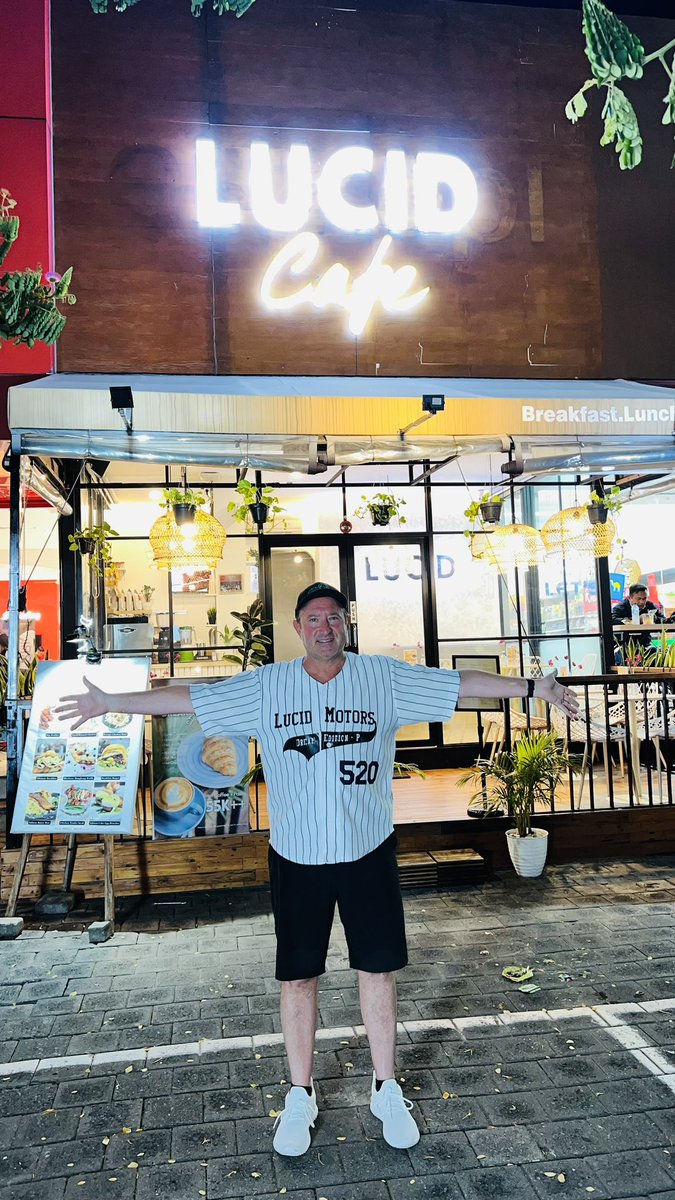 Here in Bali is the Lucid Cafe! ☕️🏝️🇮🇩#LucidOwnersClub