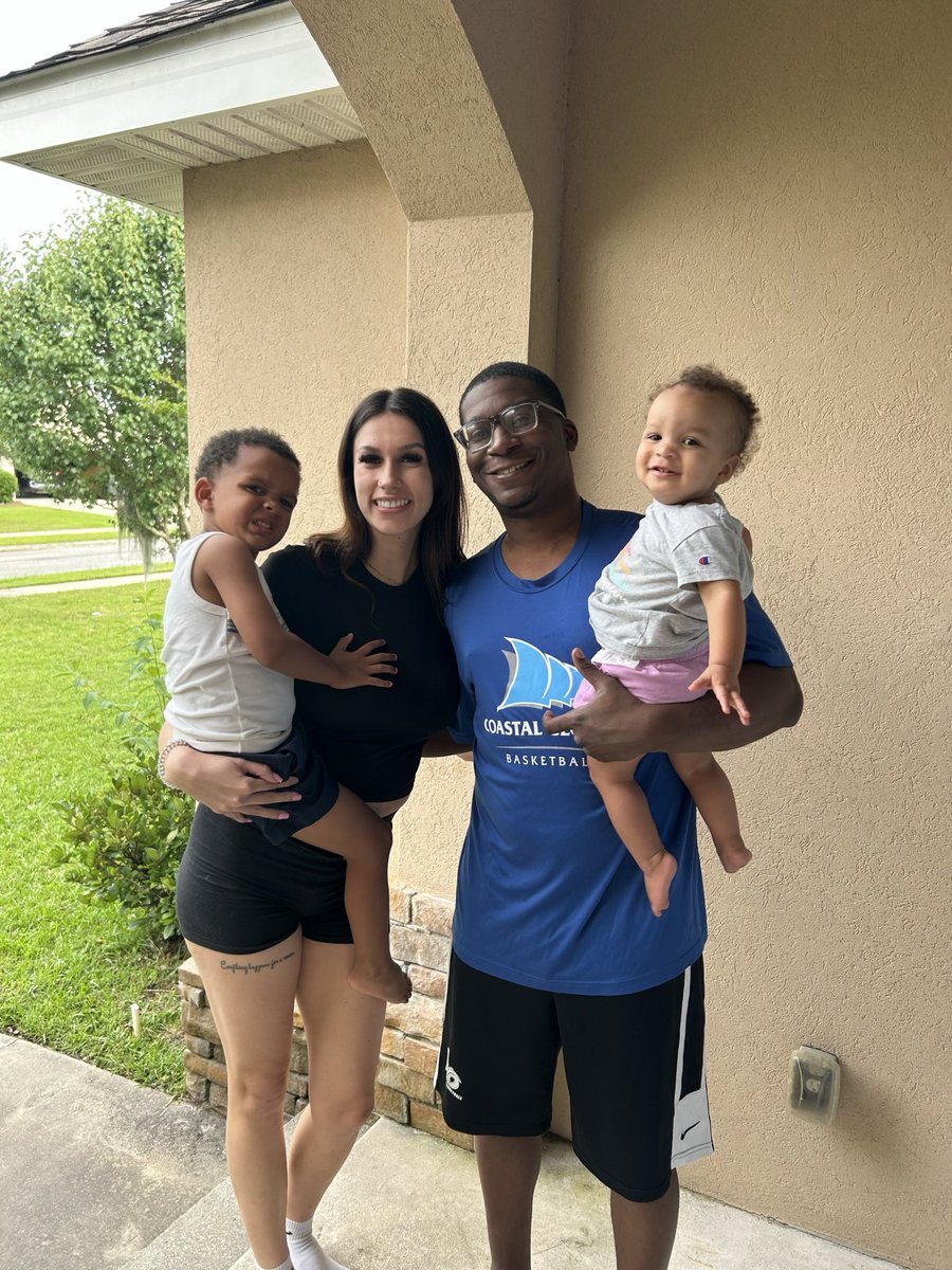 Coastal Georgia Women's Basketball (@coastalgawbb) on Twitter photo So good to see <a href="/nic_hofmann/">Nicole Hofmann</a> last weekend! Nicole graduated in 2023 and just finished getting her Masters! So excited for you and proud of you! Come back and see us! #FamilyForever So good to see <a href="/nic_hofmann/">Nicole Hofmann</a> last weekend! Nicole graduated in 2023 and just finished getting her Masters! So excited for you and proud of you! Come back and see us! #FamilyForever