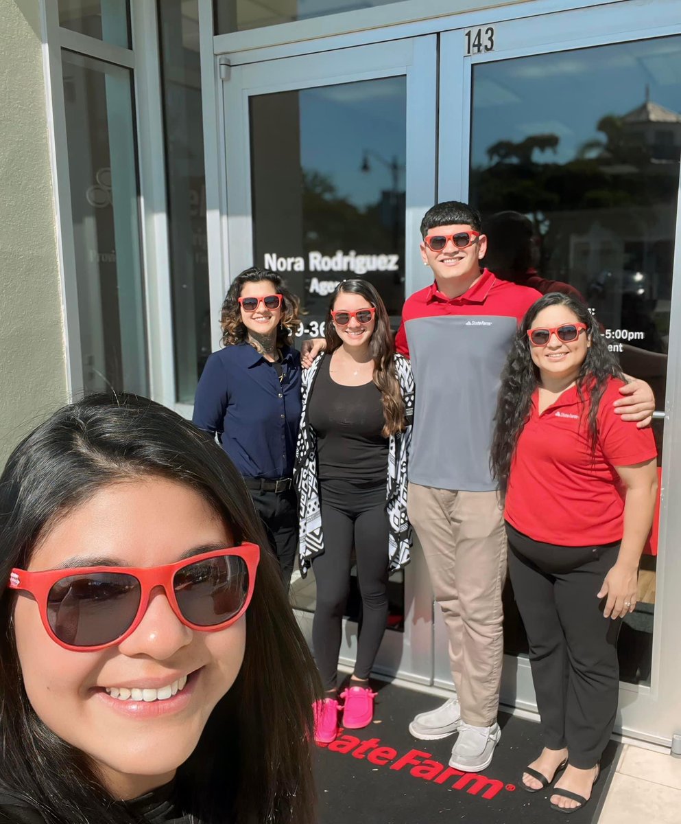 NoraSFAgent's tweet photo. On the bright side of life…☀️🕶️

Call us today for all your life insurance needs , we are here to help! #YourGoodNeighbor

☎️ (239) 362-0862 

Or stop by and you too can look snazzy with some new Nora Rodriguez - State Farm sunglasses! 😎
#WeAreJustSoCool #CallToday #StopBySayHi https://t.co/67wP78meei