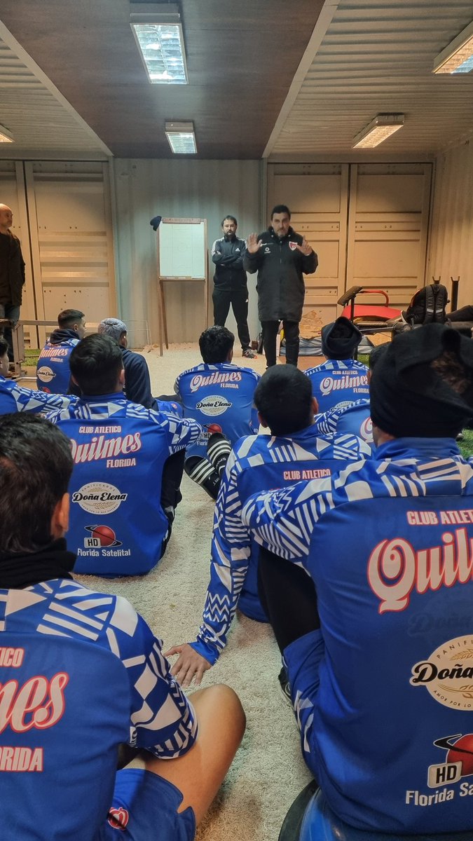 Empezó Fernando Bruno y su CT. Desafíos prontos, a dejar todo en la cancha adentro y afuera. 🔵⚪️💪 #elmercado2024