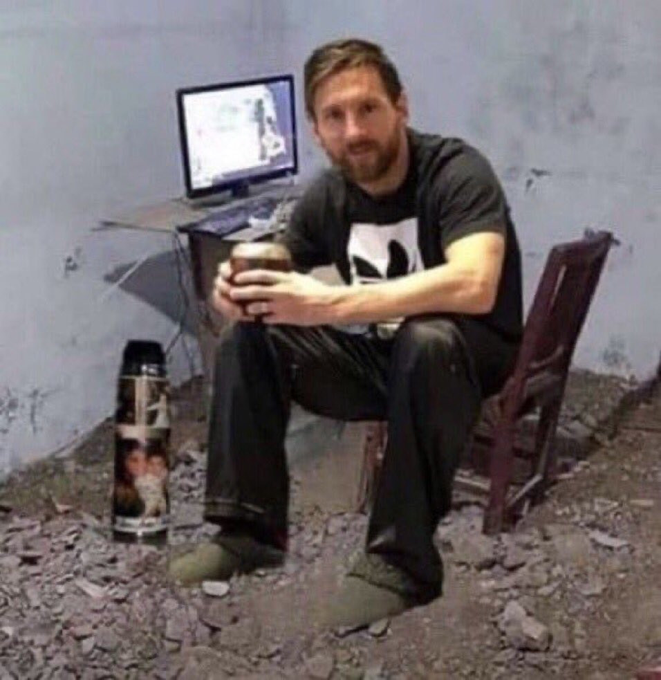vine a cursar, me bajé un termo de mate, disocie toda la clase y ya me estoy por ir a mi casa