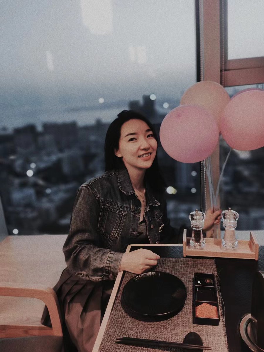 MariaAtkinson2's tweet image. I'm still a lovely lady, haha