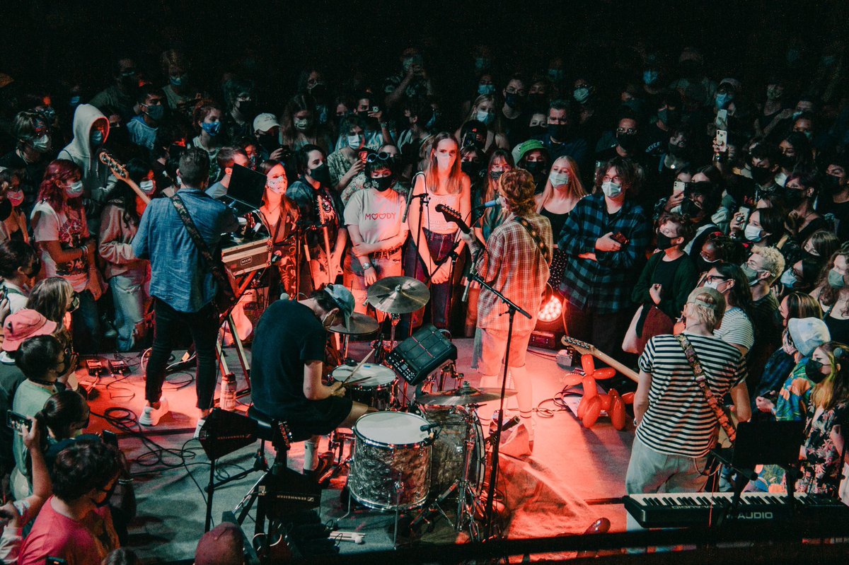 i love shooting fans 🥹🤍