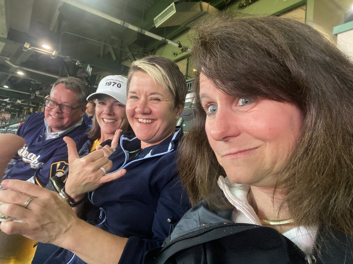 BethWardPR's tweet image. #thisismycrew