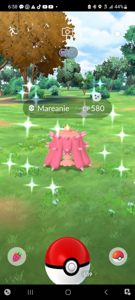 LETS FUCKING GOOOOOOOOOOOOOOOOOO
BUZZER BEATER SHINY MAREANIE