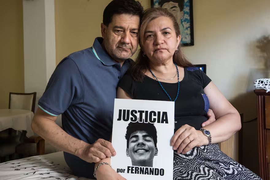 <a href="/porquetendencia/">¿Por qué es tendencia?</a> Fernando Báez Sosa. 
Nada más que agregar 
Que romanticen a un asesin0, la realidad es una sola.