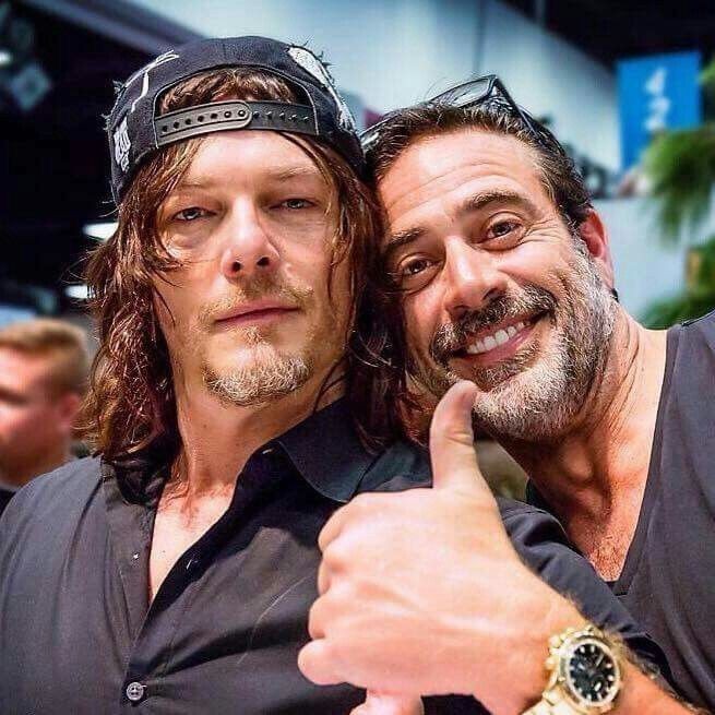 I love their bromance 💙
#NormanReedus #JeffreyDeanMorgan