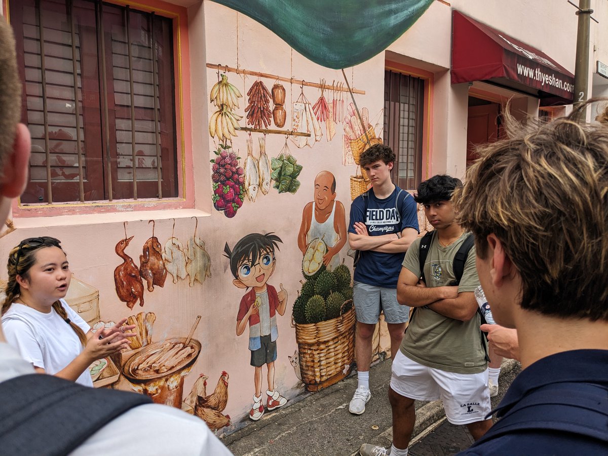 lschs's tweet photo. In addition to our #LSCHSSummerofService getting underway, ten Explorers interested in learning more about International Business, experiencing different cultures and understanding the global reach of the Christian Brothers educational ministry are spending 2 weeks in Singapore and Melbourne, Australia.
The students will get a better understanding of the business world in an international setting, as well as connecting with the De La Salle Brothers.
The Explorers will be meeting with business leaders, American citizens working abroad, and are attending classes and meeting students from St. Joseph Institute International in Singapore, and St. Bede College in Melbourne. #EnterToLearn #YourPathLSCHS #OneLaSalle @fscDENA @Lasallian_RELAN