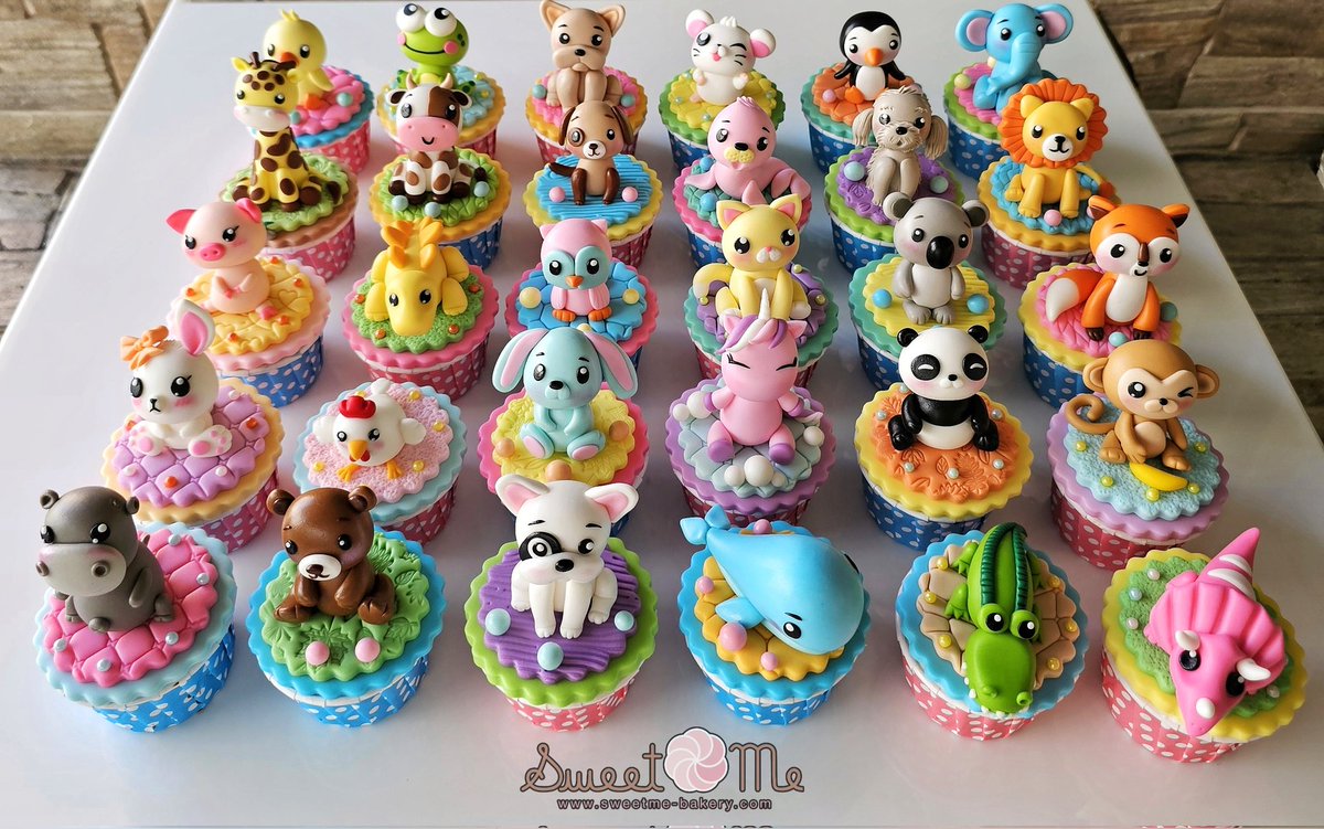 'คัพเค้ก' สัตว์โลกน่ารัก

ช้าง สิงโต ลิง หมูมาครบ...ไหนใครเห็นหมีบ้าง 😆

Line : @SweetMeBakery (มีเครื่องหมาย @ ด้วยนะคะ) 
line.me/ti/p/@sweetmeb…

#sweetmebakery #cake #อร่อยบอกต่อ #อร่อยไปแดก  #fondantart #animalcupcake #คัพเค้กสัตว์ #animal #birthdaycake #สัตว์