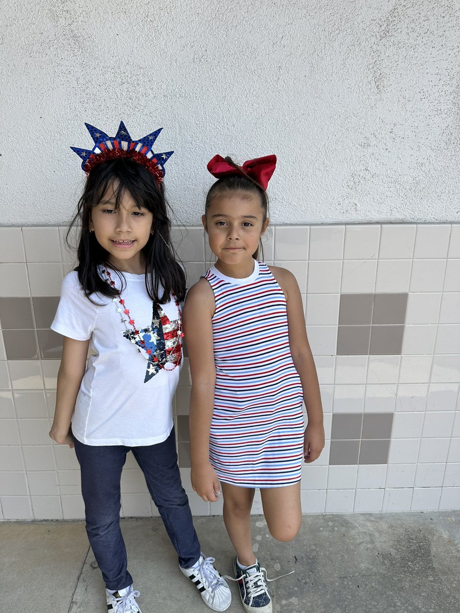 OLPH School Downey tweet media