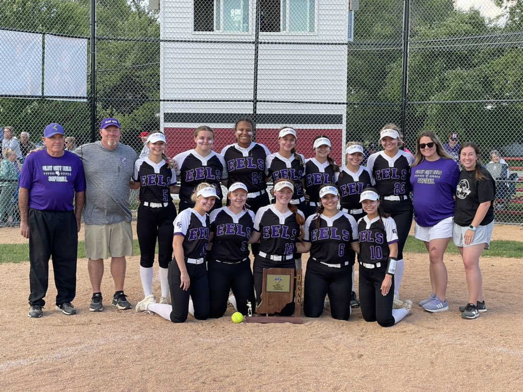 Clay City Softball tweet media