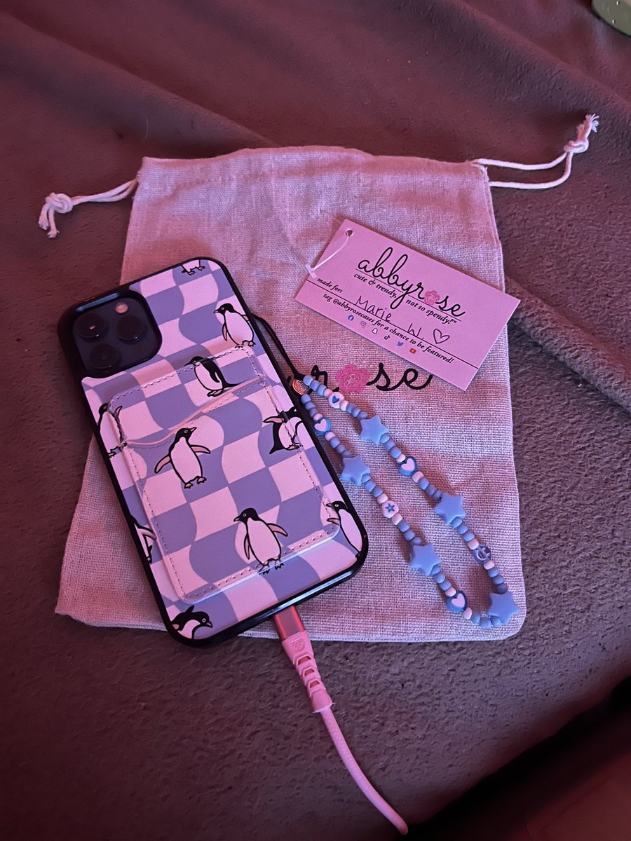 marie alberts tweet media