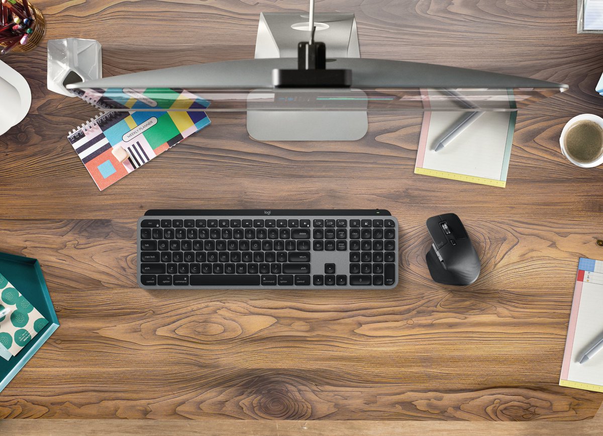 Logitech tweet media