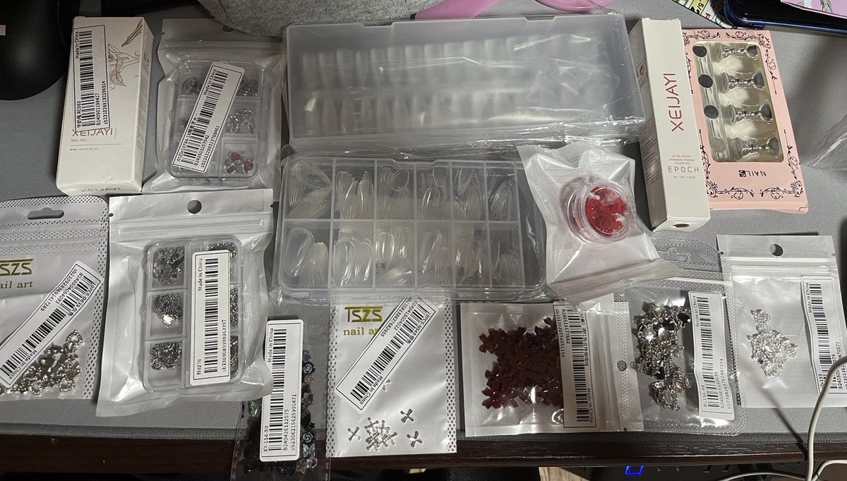新しくパーツ買ったの届いて幸せ(  ´˘`  )