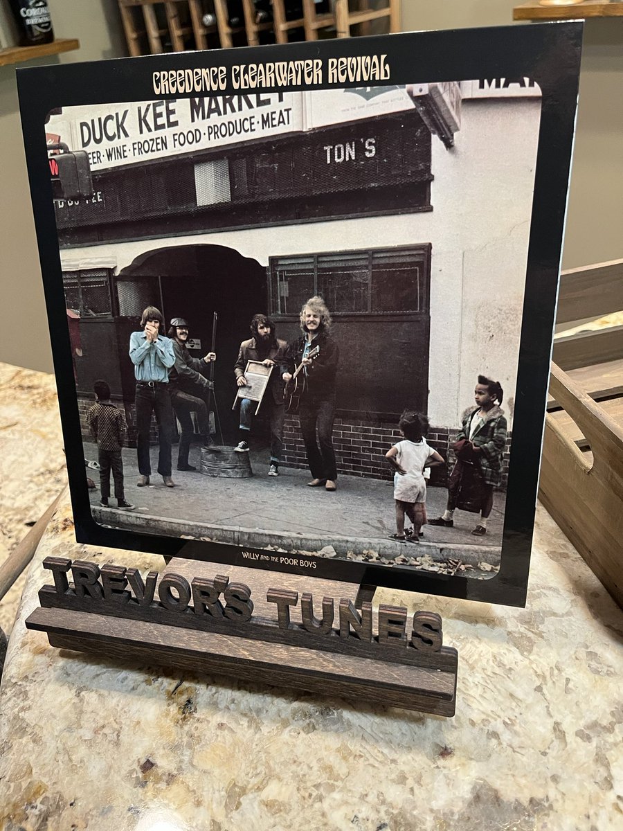 Happy 79th Birthday to John Fogerty (CCR / Solo). 

Down on the corner - out in the street
Willy and the Poor Boys are playin'
Bring a nickel, tap your feet

#CreedenceClearwaterRevival #vinyl #vinylrecords #vinylcommunity