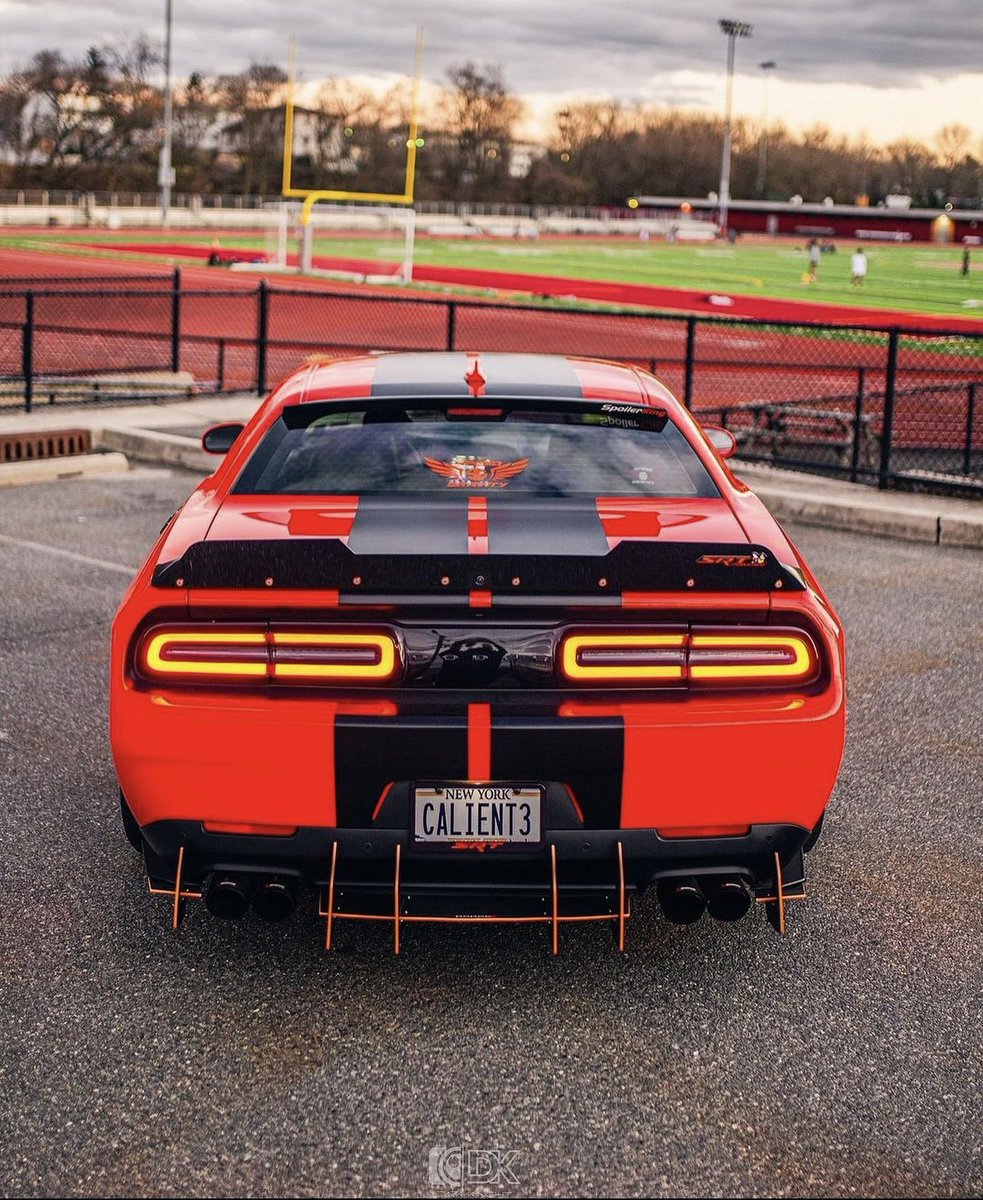 #dodgecharger #dodge #dodgeofficial #scatpack #hemi #mopar #hellcat #srt #srt8 #srthellcat #hellcatcharger #chargerklub #moparornocar #moparmilitia #moparperformance #moparfam #moparmafia #moparworld #moparmonday #moparworldwide #moparaddicts #moparmuscle #10secondracing